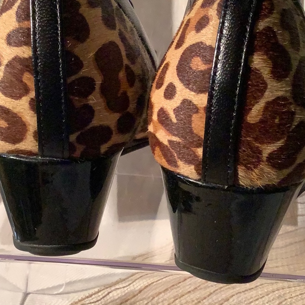 Cole Haan Wedge animal Print. EUC. Size 6B Nike Air - Picture 5 of 7